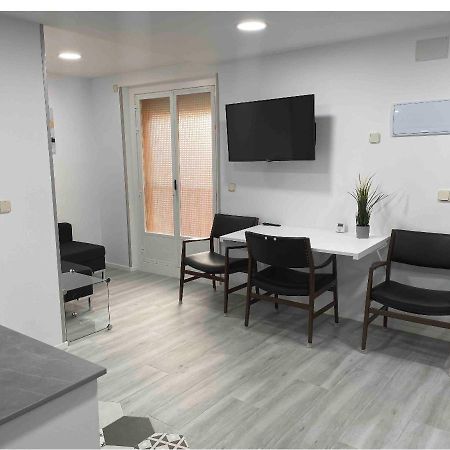 Madrid Villa Suites Bianco Εξωτερικό φωτογραφία