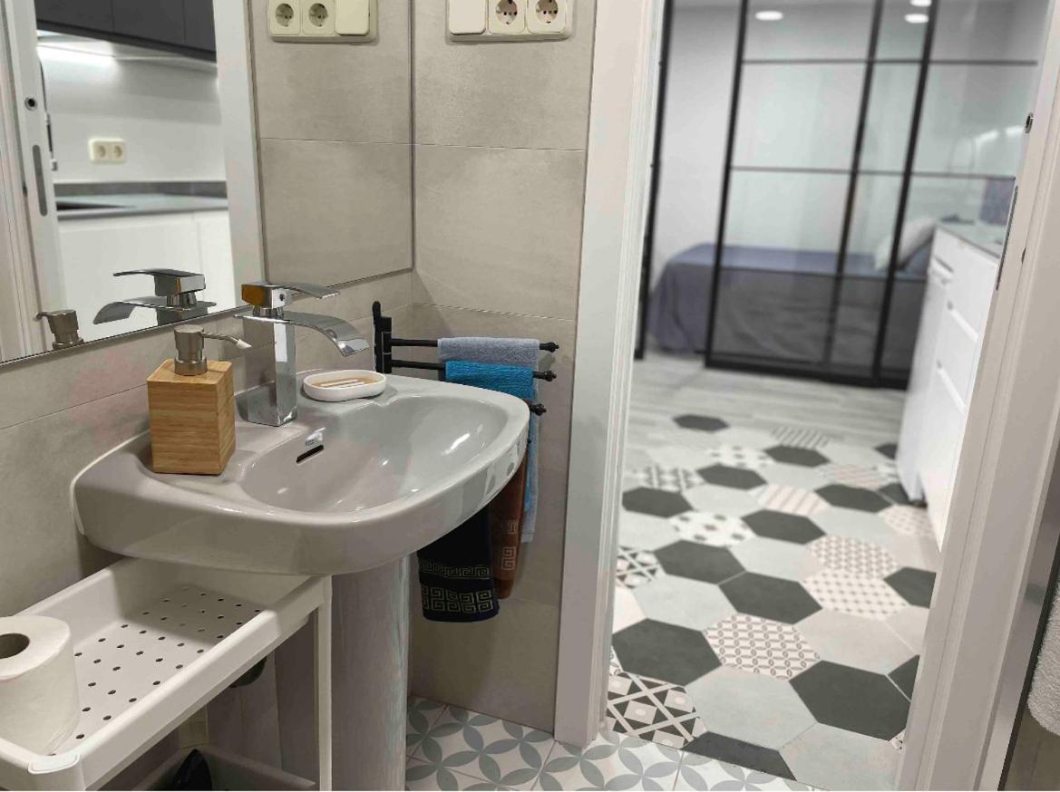 Madrid Villa Suites Bianco Εξωτερικό φωτογραφία