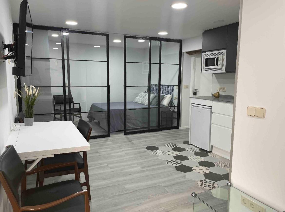 Madrid Villa Suites Bianco Εξωτερικό φωτογραφία